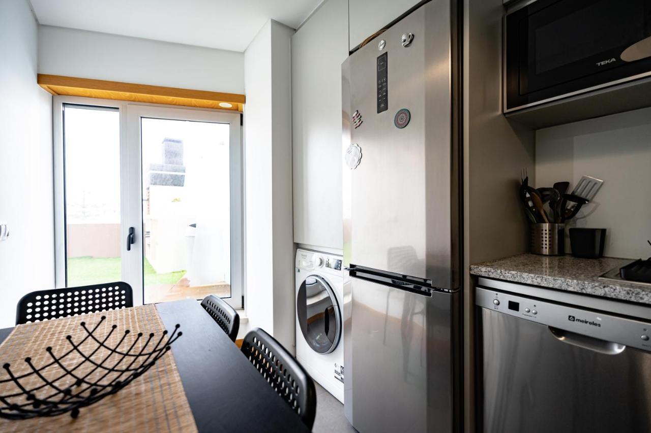 Oasis Beach Apartment Фигейра-да-Фош Экстерьер фото